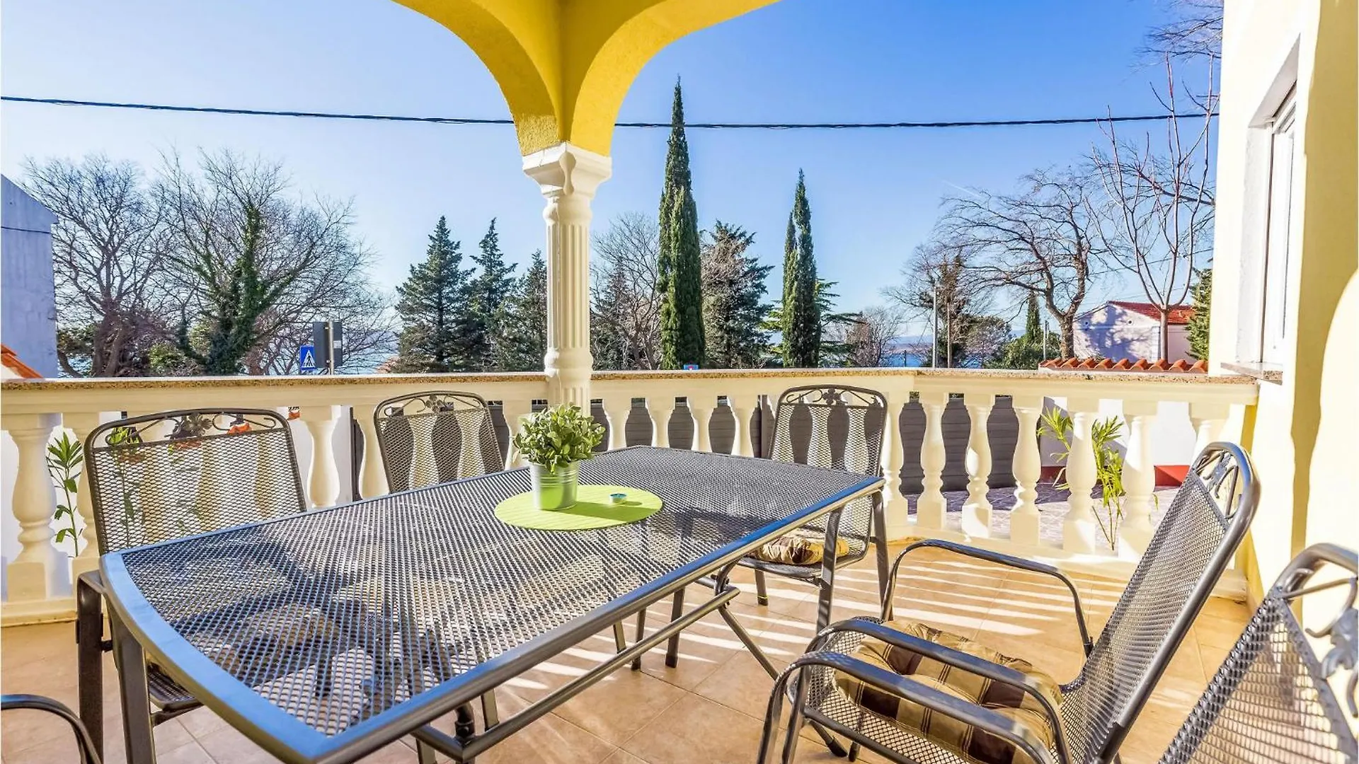 Holiday home Stunning Home In Dramalj With Kitchen